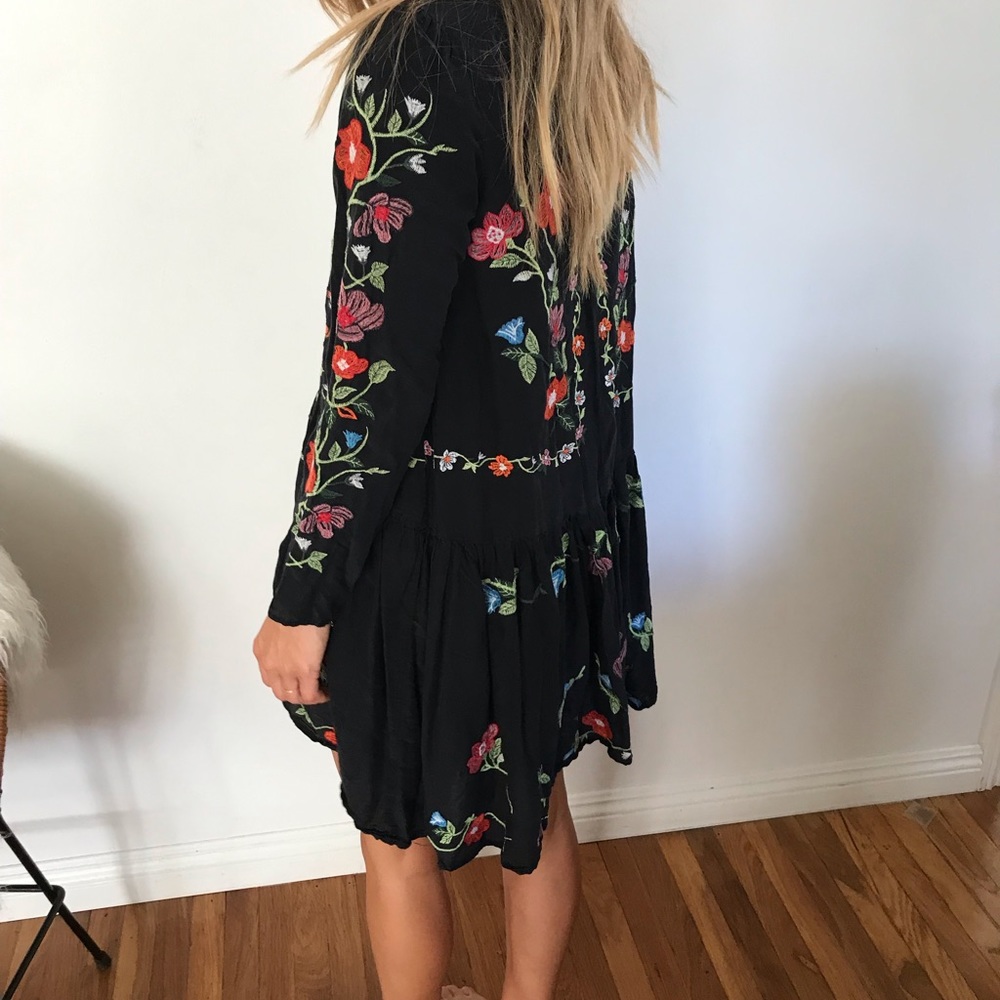 Zara black embroidered dress floral